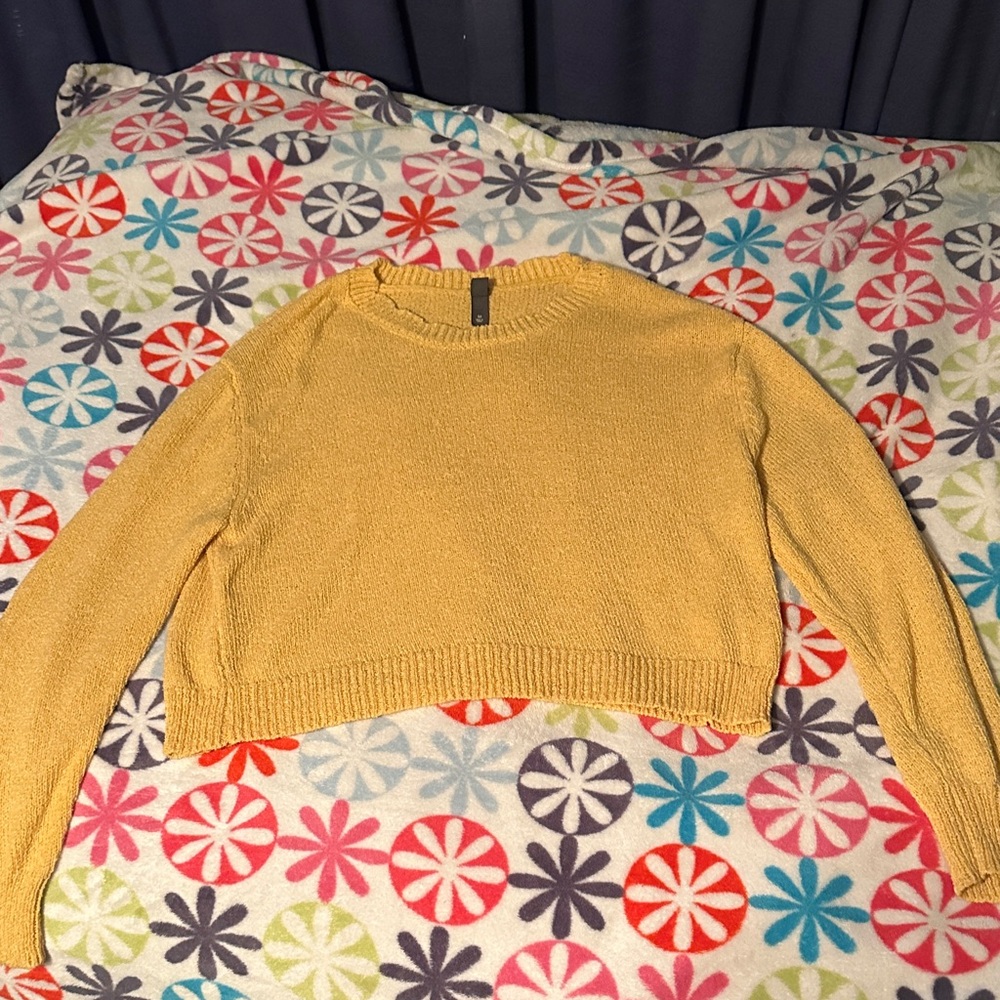 Alya Mustard Yellow Women's Crew Neck Sweater